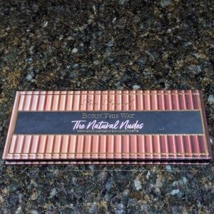 Too Faced The Natural Nudes Palette